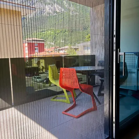 Emma`s Riva-Dream deluxe - sonnige 2-Zimmer-Wohnung mit privatem Parkplatz und Terrasse in Riva del Garda-3